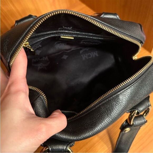 MCM Black Leather Satchel with Gold Details - Picture 11 of 12